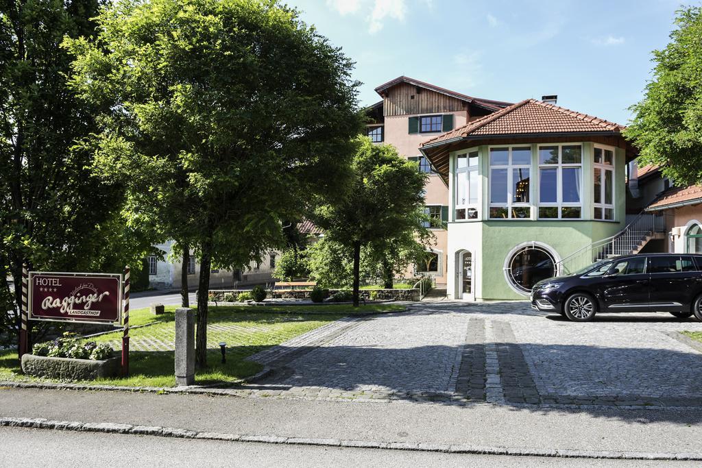 Hotel & Restaurant Ragginger Attersee นุสดอร์ฟ อัม แอทเทอร์ซี ภายนอก รูปภาพ