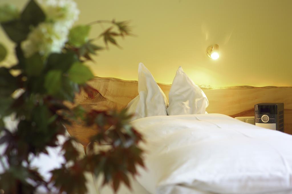 Hotel & Restaurant Ragginger Attersee นุสดอร์ฟ อัม แอทเทอร์ซี ห้อง รูปภาพ